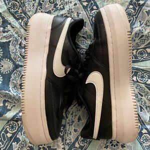 Nike Court Vision Alta women’s 8.5